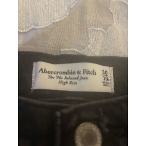 NWT Abercrombie & Fitch The 90’s Relaxed Jeans High Rise Black Size 10s / 30 - Picture 6 of 16